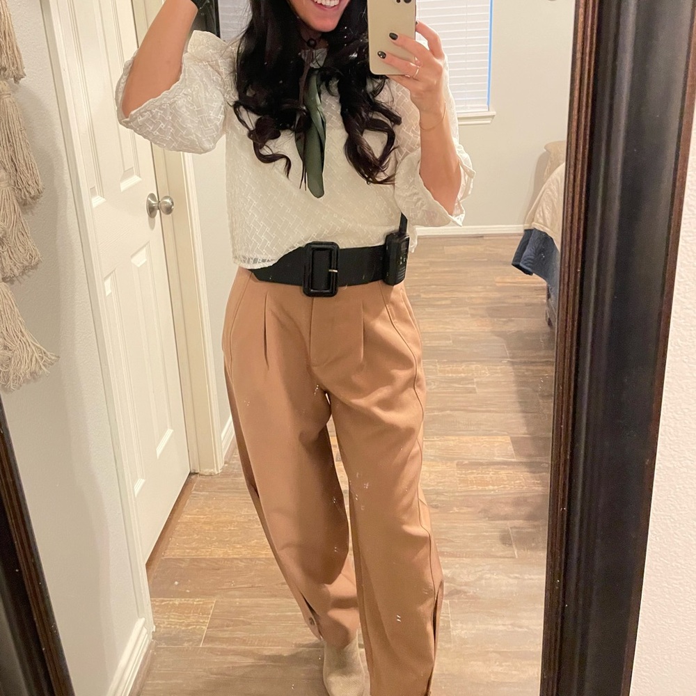 Puff shoulder Cropped Blouse